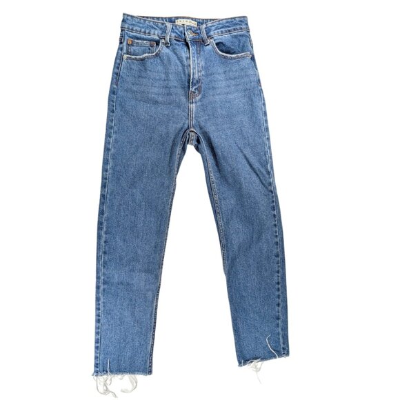 Denim Company Women's 4 Hi Rise Distressed Hem Boyfriend Jeans - Picture 2 of 8